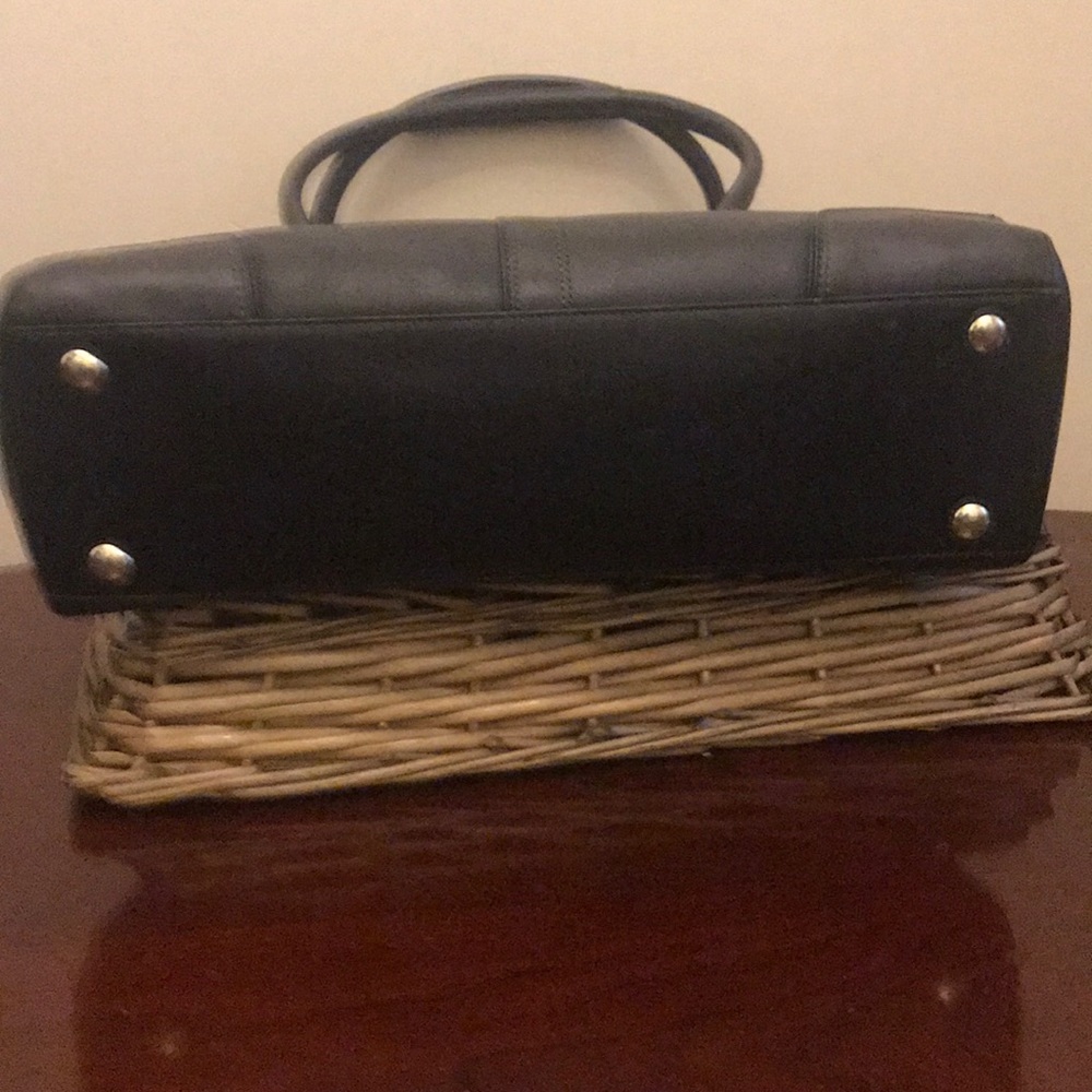 Coach Handbag - Picture 2 of 4